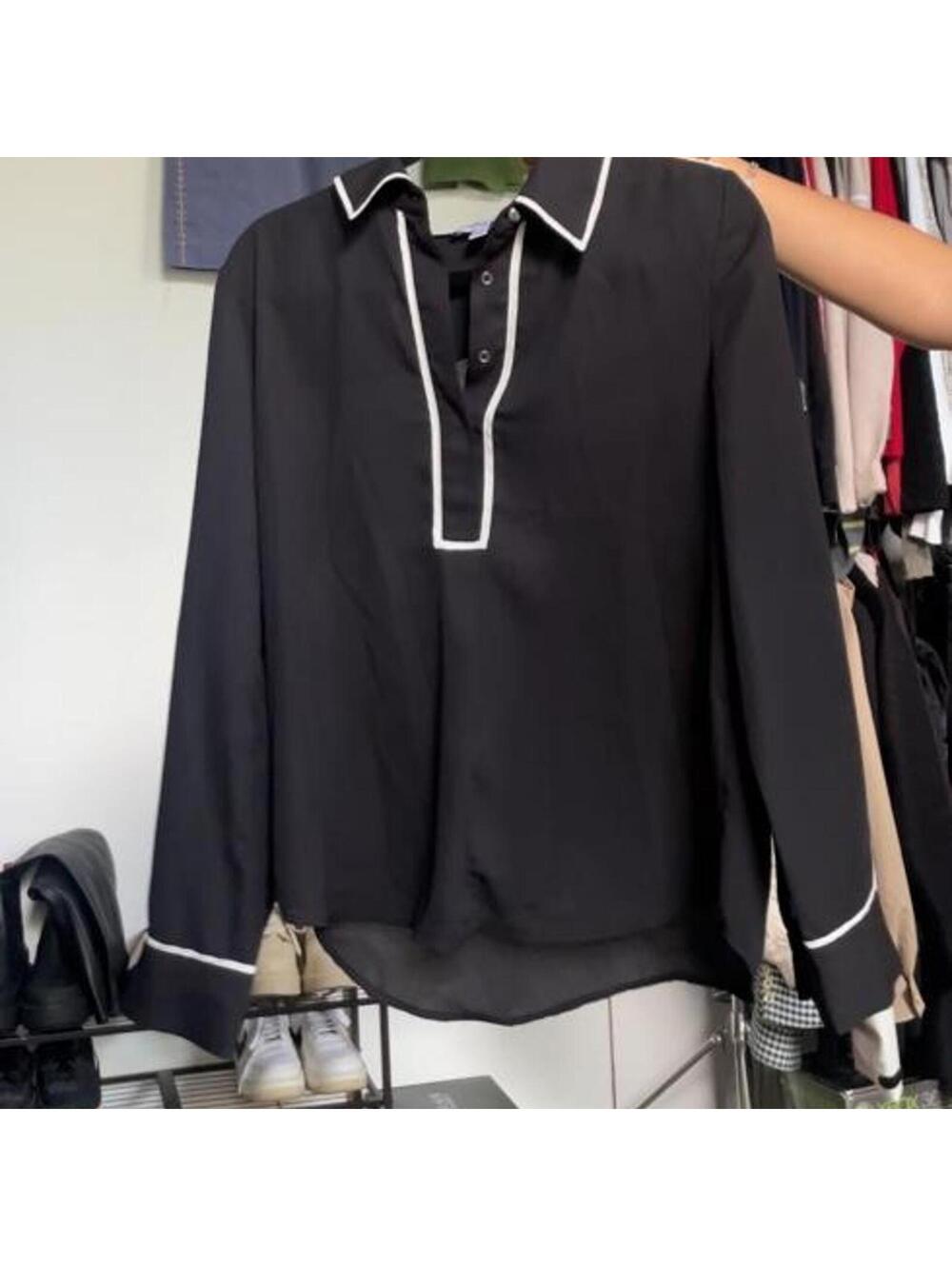 carmen Black long sleeve blouse with white trim and button details size L